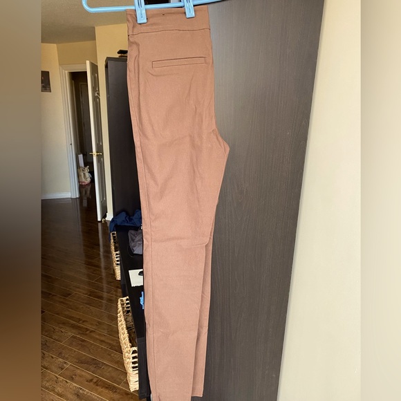 Brown RW&CO legging pants - Picture 2 of 5